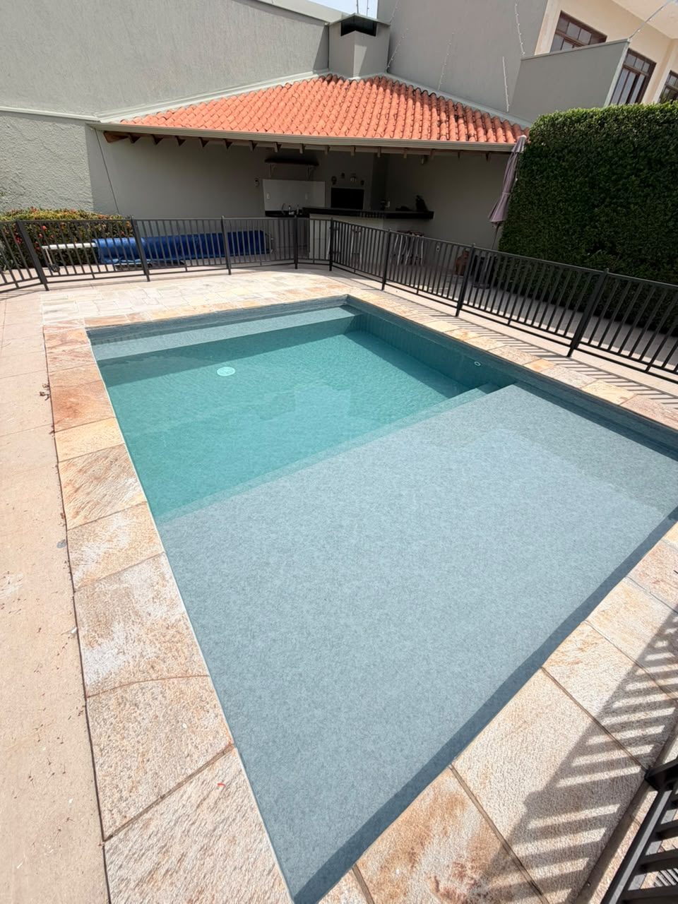 Piscina de vinil com degraus